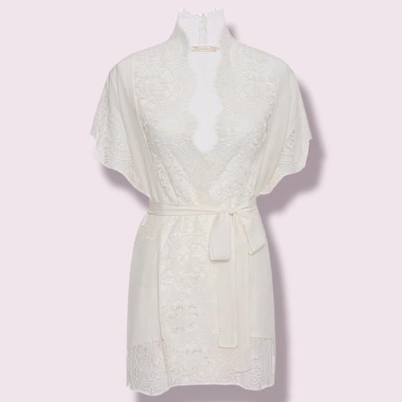 Gold Hawk Dove 100% Silk Flirty Lace Vest Size Medium - Picture 1 of 1